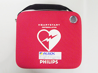 AED(自動体外式除細動器)